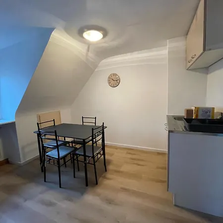 Monteurhome24 - Moderne In *