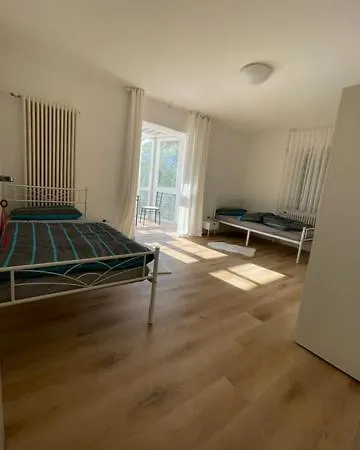 Monteurhome24 - Moderne In * Stuttgart